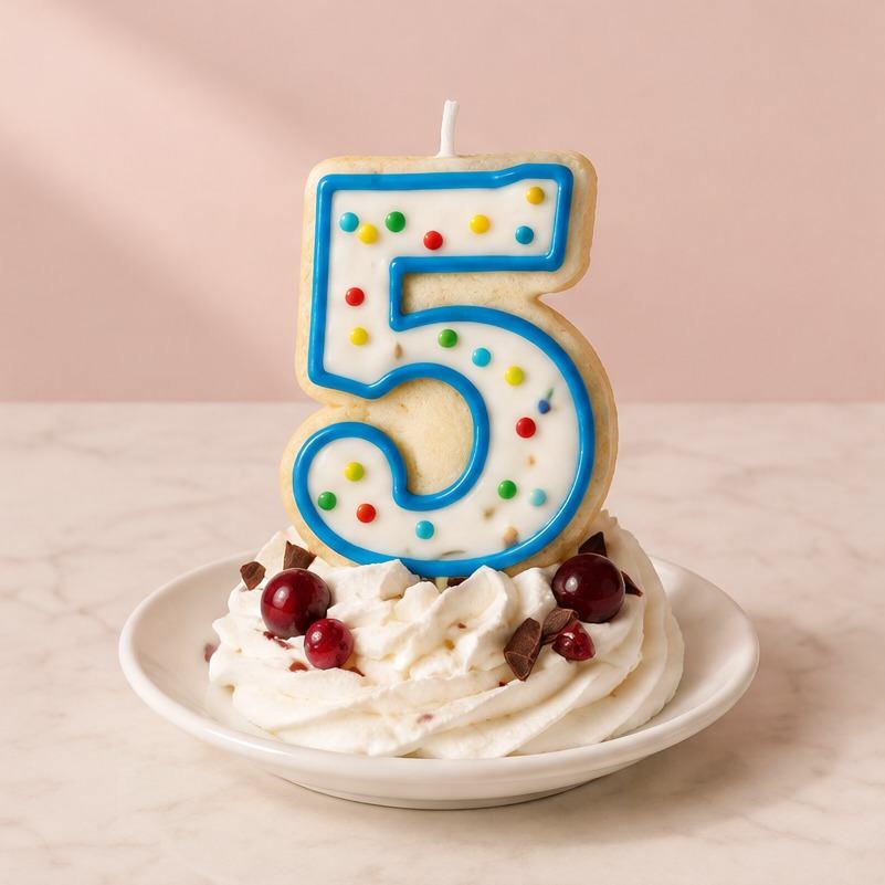 Свеча -цифра "5" 7,6см
